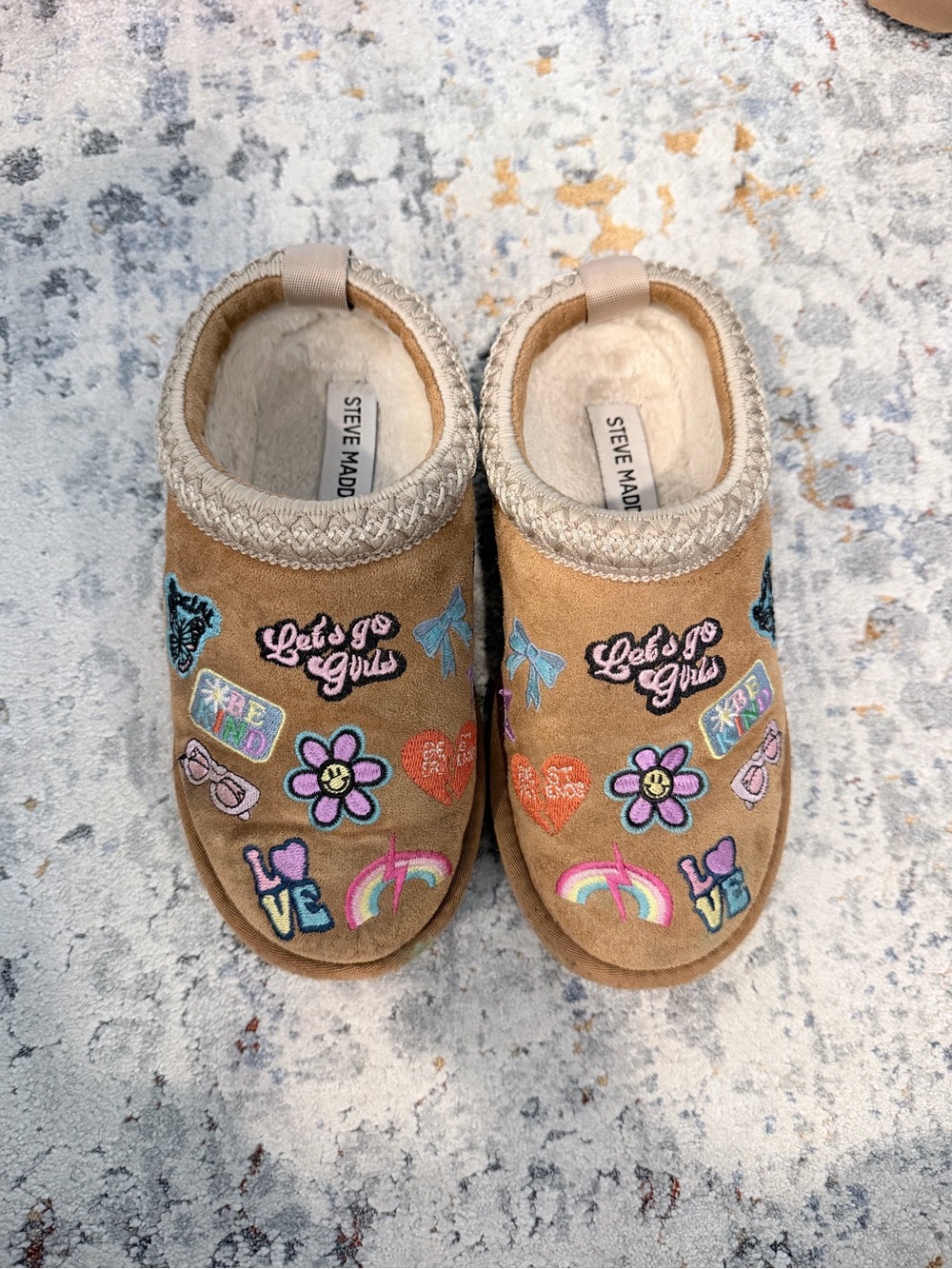 Steve Madden Kids Tan Slip-On Slippers with Colorful Embroidered Patches
